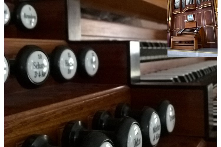 Kronoby kyrkas orgel jubilerar! Kronoby kyrkas orgel jubilerar!