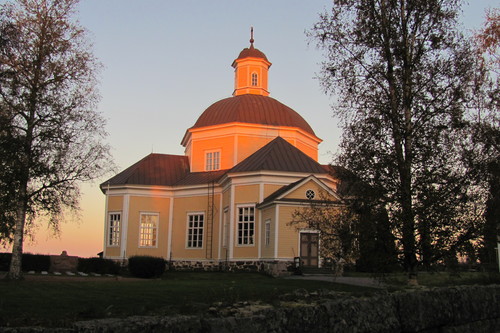 Nedervetil kyrka